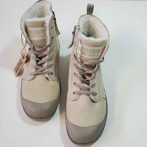 Palladium Boots for Women - Picture 5 of 8